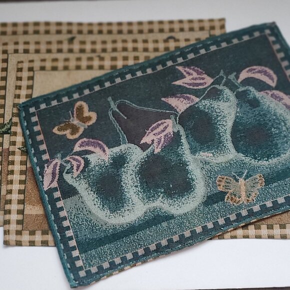 Vintage Farmhouse Dining Table Tapestry Placemats 4pc Set Pears & Butterflies - Picture 5 of 6